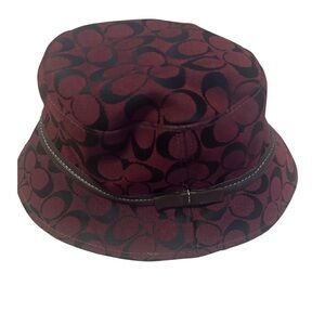 Coach Signature Jacquard bucket hat